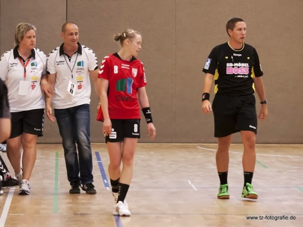 Bianka Eckardt (links)  wird das Team in den nächsten Tagen betreuen. Foto: (Thomas Zober)